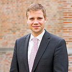 Dr. Olaf Heinrich Dr. Olaf Heinrich