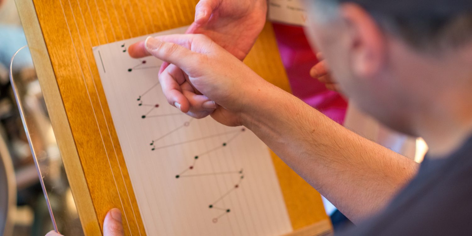 »Schnupperkurs Tischharfe für Senioren«