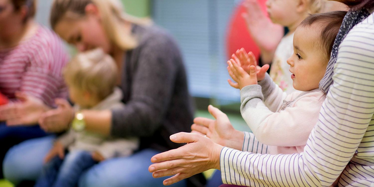 »Musik-Spielkiste für Kinder & Eltern« – Bazi-Kurs (16 Monate bis 3 Jahre)