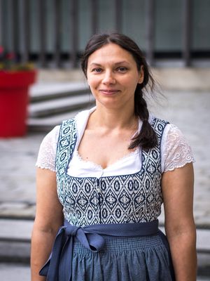 Margit Kalucza Margit Kalucza